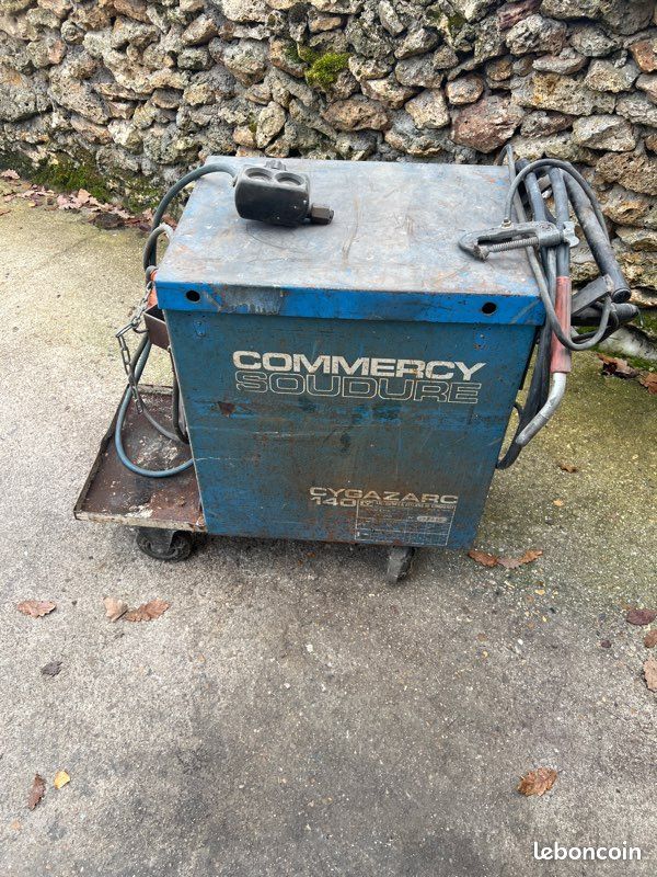Poste à souder Mig Commercy Équipements industriels — free download