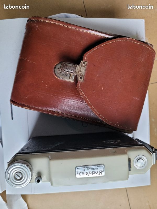2 APPAREILS photo Kodak 6.3 Modele 21 à soufflet avec sacoche+une INDO imperia EUR 40,00 - FR