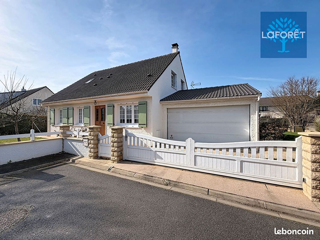 Maison 7 pièces 121 m² · à Le Plessis-Pâté · 121 m² · 399 000 €
