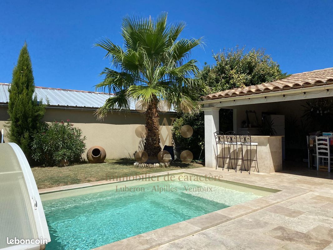 Maison 7 pièces 118 m² · à Malemort-du-Comtat · 118 m² · 349 900 €