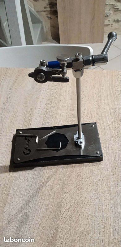 Étau De Montage Mouche Vintage DH Thompson – Fonte, Outils Anciens USA