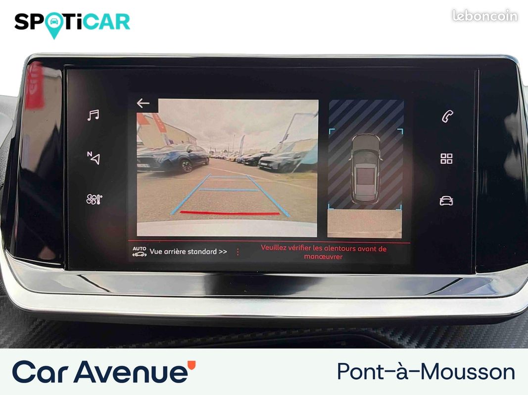PEUGEOT 2008 PureTech 130 S&S EAT8 GT (image 28)