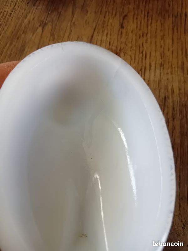 ANCIENNE PETITE POULE En Verre Dans Son Panier EUR 18,00 - FR