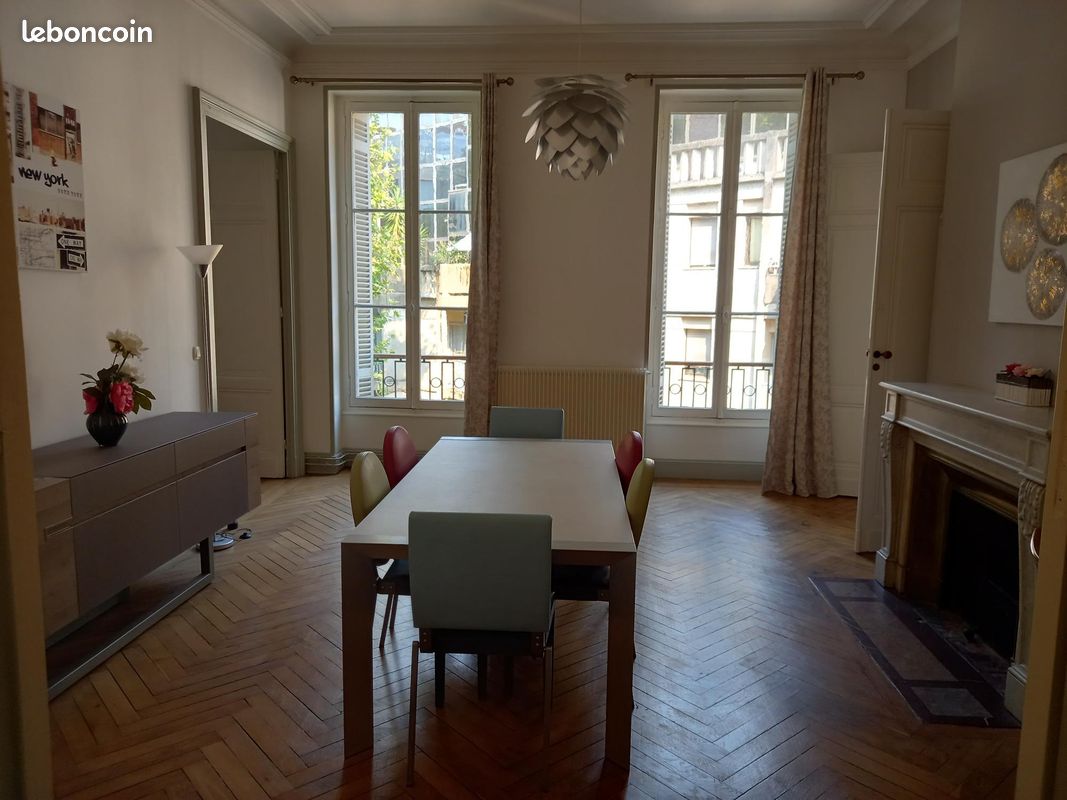 Appartement 6 pièces 194 m² · à Bordeaux · 194 m² · 3 450 €