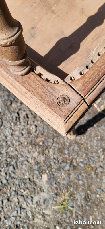 Ancienne chaise en bois en cannage (image 8)