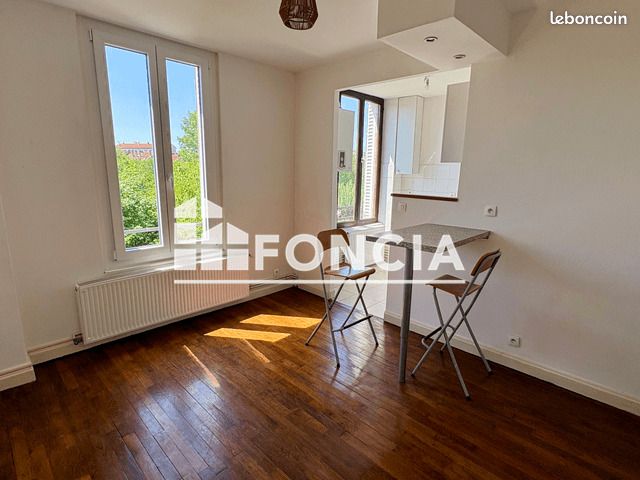 Appartement 3 pièces 45 m² · à Vandoeuvre-lès-Nancy · 45 m² · 565 €
