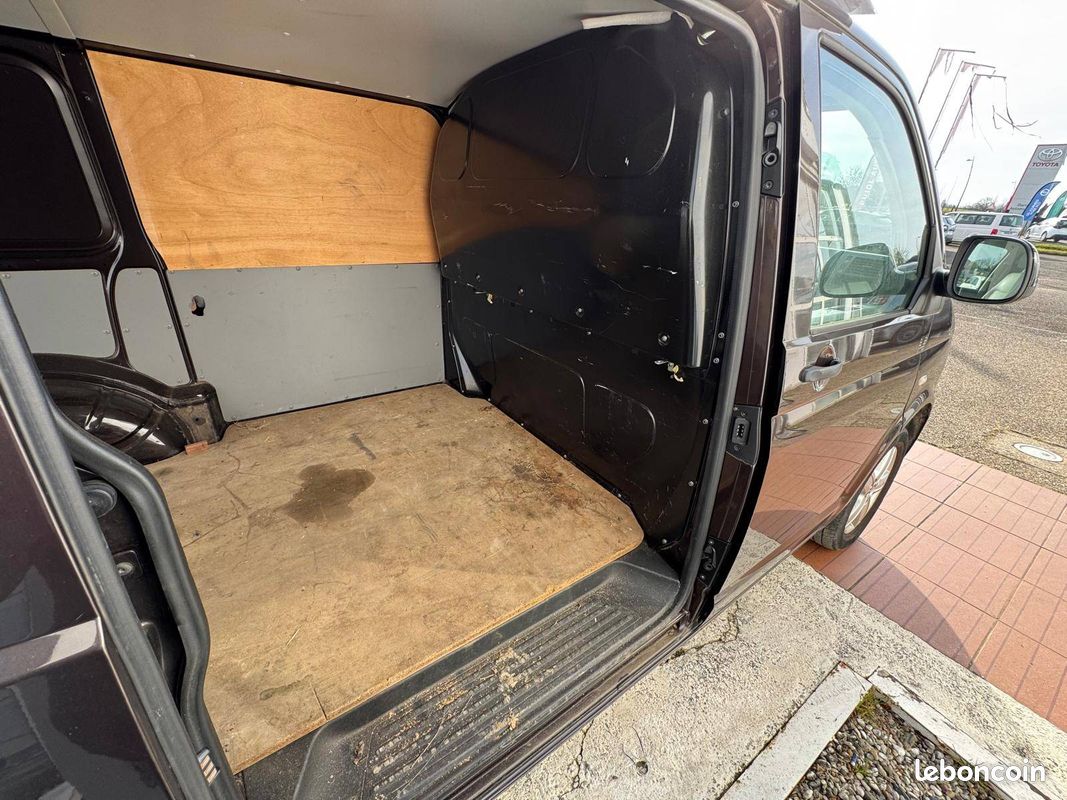 VOLKSWAGEN UTILITAIRES TRANSPORTER FGN TOLE CB 2.0 BiTDI 180 FAP 2.8T DSG7 (image 13)