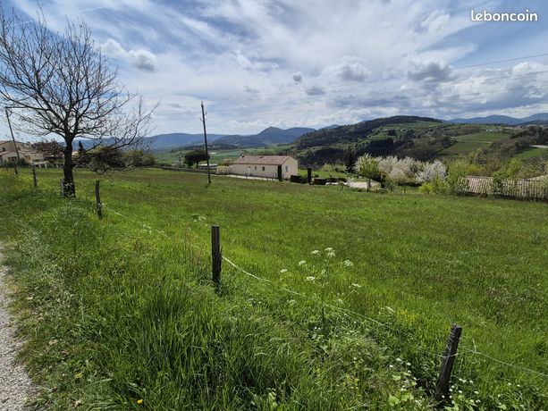 Terrain 1006 m² Saint-Victor