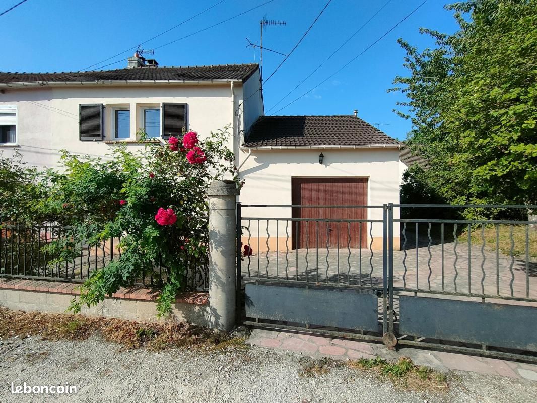 Maison 4 pièces 101 m² · à Touquin · 101 m² · 255 000 €