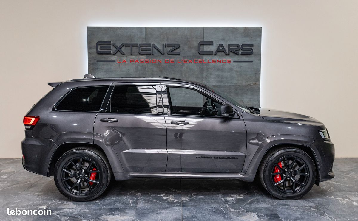 Jeep Grand Cherokee 6.4 V8 HEMI SRT 468CV - MALUS INCLUS - 1ère Main Avec 39.000 Kms - Etat Exceptionnel - Apple CarPlay - Garantie 12 Mois (image 6)