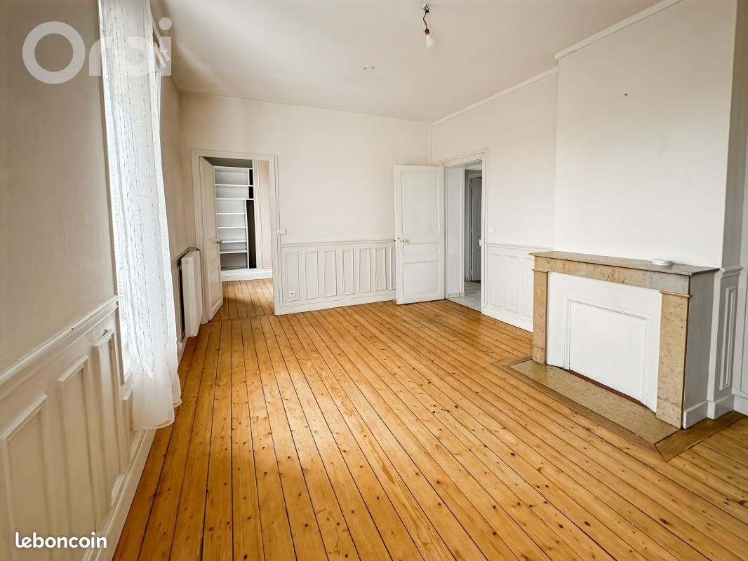 Appartement 3 pièces 44 m² · à Senlis · 44 m² · 890 €/mois
