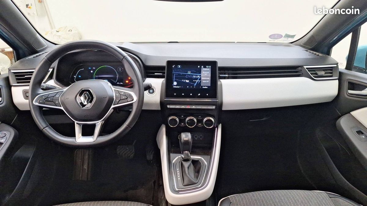 Renault clio e tech 140 21n intens (image 3)