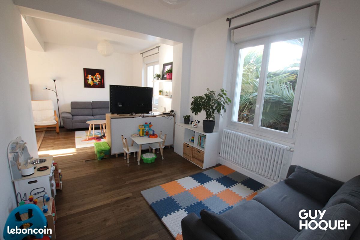 Maison 6 pièces 127 m² · à Orvault · 127 m² · 1 385 €/mois