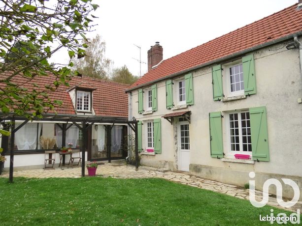 Longère 6 pièces 160 m²
