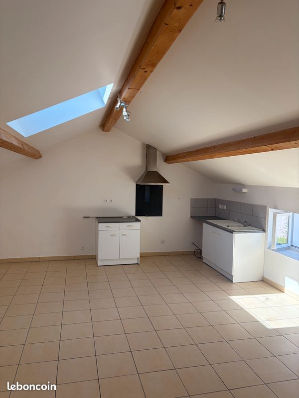 Appartement 2 pièces 50 m² · à Rouillac · 50 m² · 460 €/mois