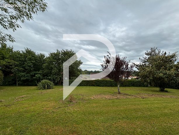 https://img.leboncoin.fr/api/v1/lbcpb1/images/40/74/40/407440d9979c1c8a191975bdaa002917d2372b14.jpg?rule=ad-image