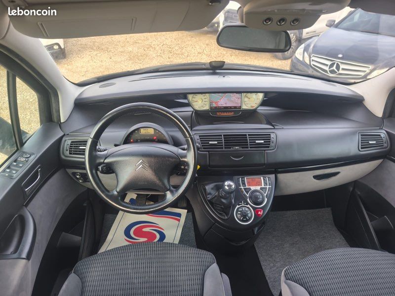 Citroën c8 2.0 hdi 136 ch 7 places exclusive - 211 600 kms - 06/2012 (image 4)