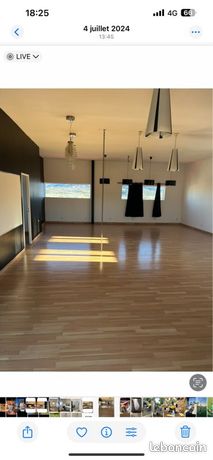 Local de 100m2 à l’étage