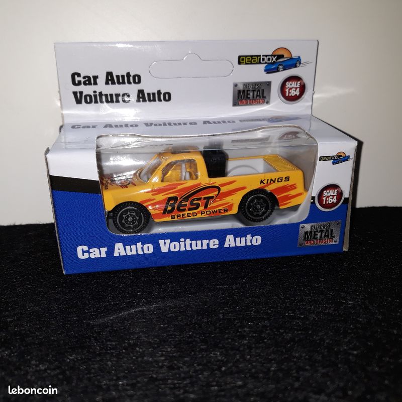 Oto 4x4 PICK-UP AMÉRICAIN NEUF EN BOITE (image 4)