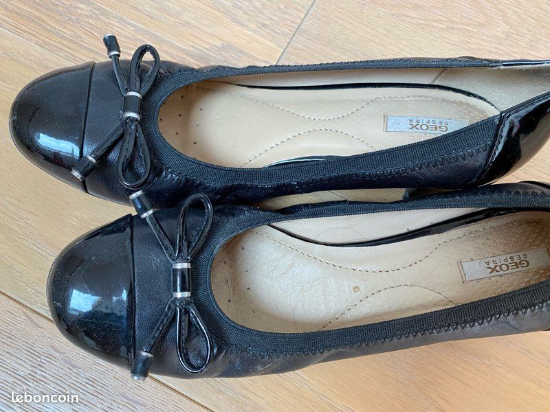 Escarpins Cimarron Noir Cuir - Taille 37,5 - Talon Cône Clouté Rock - Neuf Avec Boîte