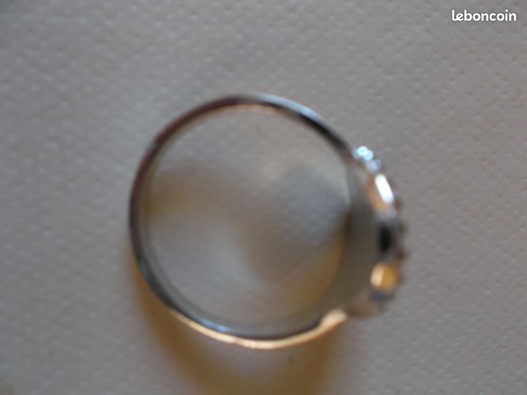 1 belle bague femme fantaisie couleur argent+noir (image 3)