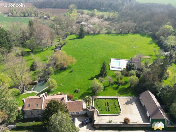 Moulin 15 pièces 320 m²