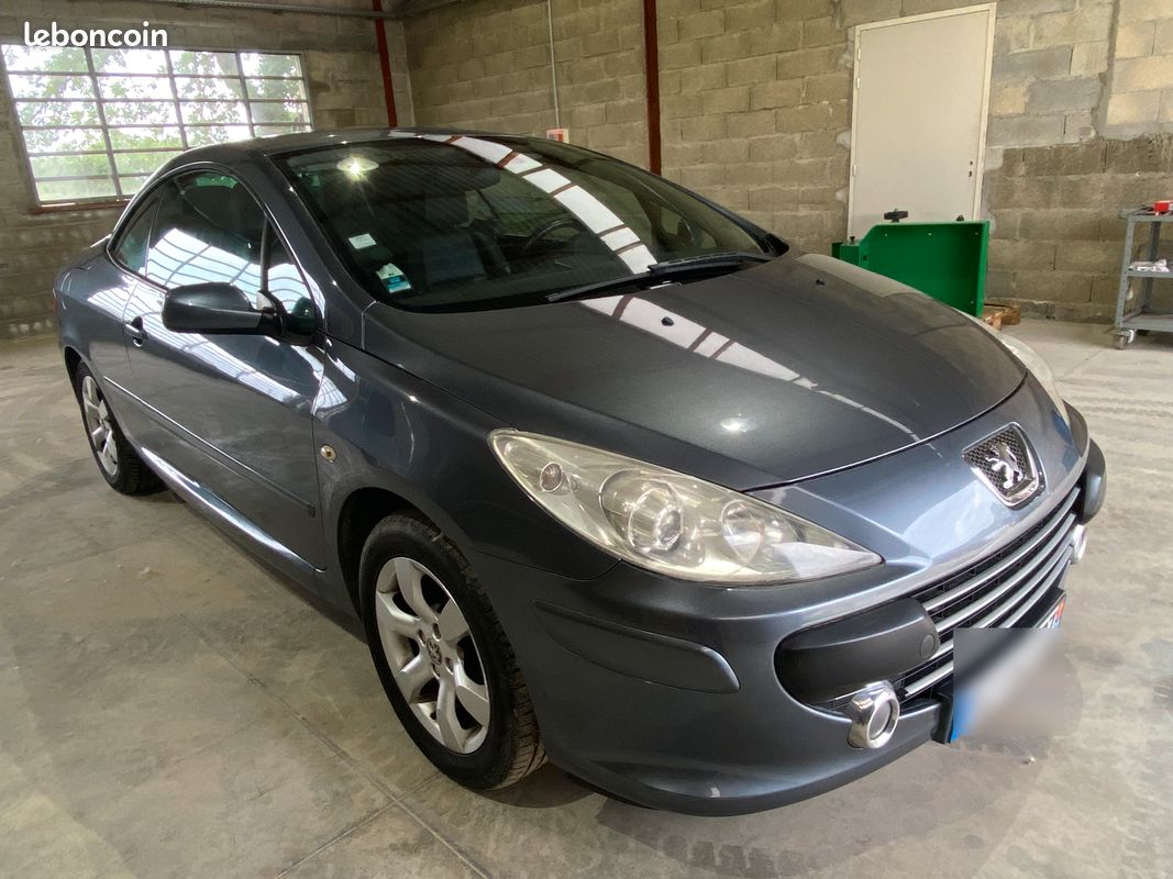PEUGEOT 307 CC Cabriolet - Voitures