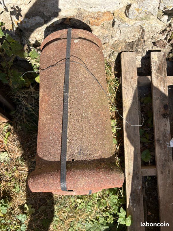 Tuile faîtière terreal (image 3)