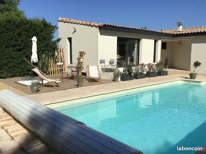 Appartement 3 pièces 35 m² · à Caumont-sur-Durance · 35 m² · 700 €/mois