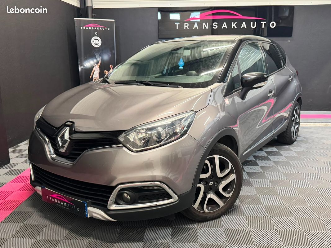 RENAULT CAPTUR TCe 120 SL Helly Hansen EDC (image 1)