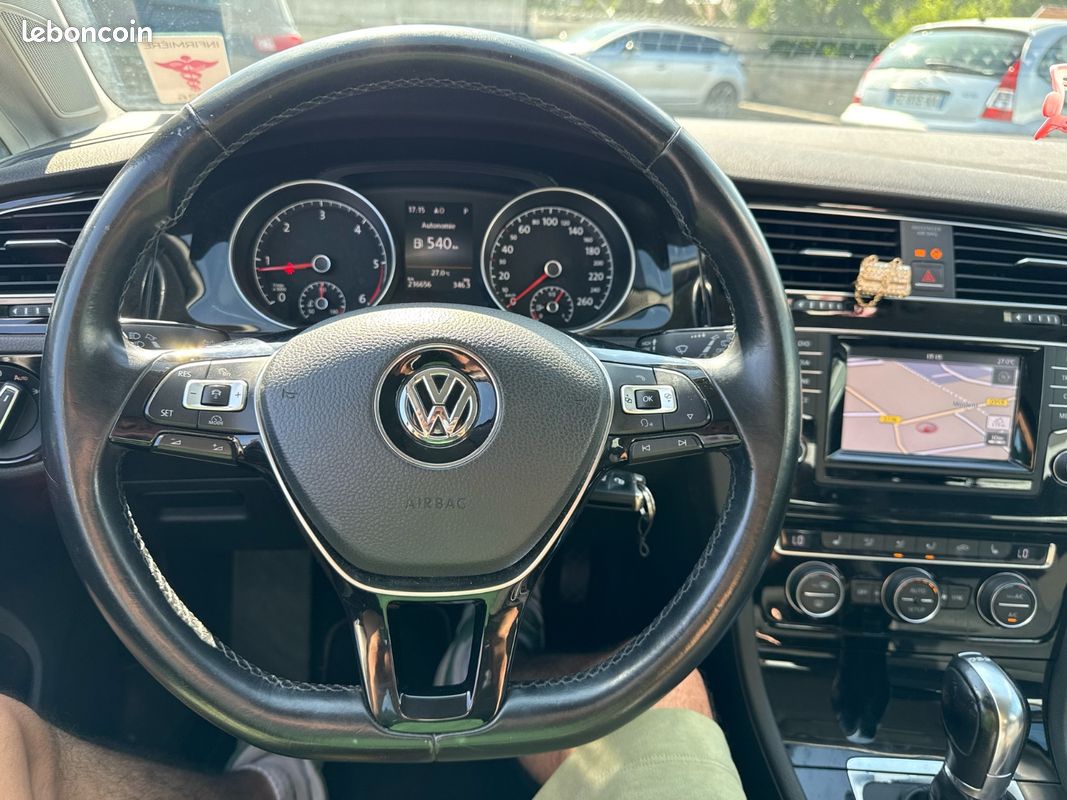 Volkswagen Golf VII Berline Carat BMT DSG7 *ALCANTARA CHAUFFANT*216000KMS*7990EUROS (image 11)
