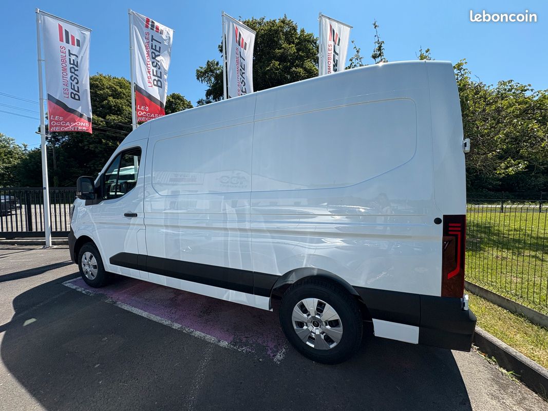 Renault MASTER IV L2H2 FWD FG ADVANCE 3T5 Blue dCi 150 ch (image 4)
