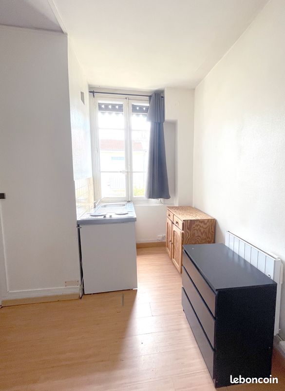 Appartement 1 pièce 11 m² · à Grenoble · 11 m² · 30 000 €
