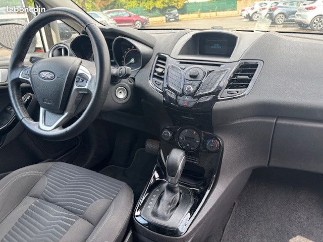 Ford FIESTA 1.0 ECOBOOST 100CH TITANIUM POWERSHIFT 5P (image 5)