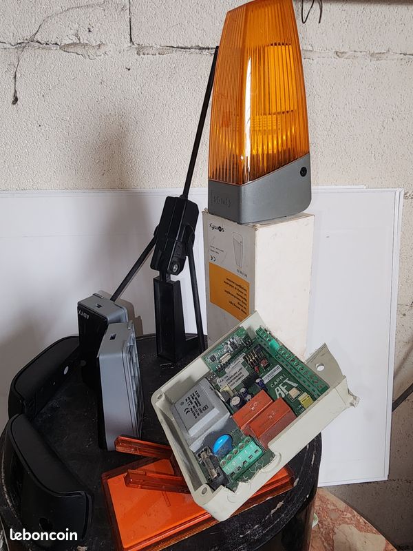 Kit d’ouverture automatique de porte – rideau - portail (image 5)