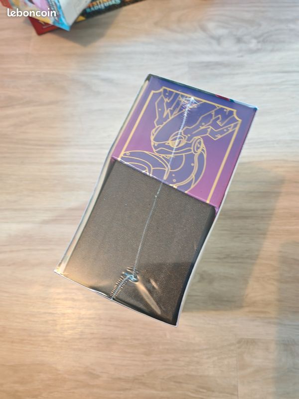 Etb écarlate et violet (image 3)
