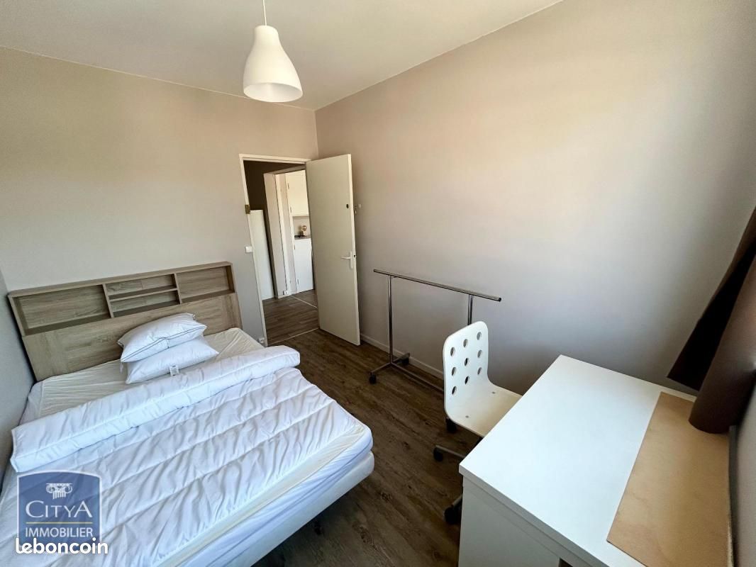 Appartement a louer mont-saint-aignan - 4 pièce(s) - 73 m2 - Surfyn