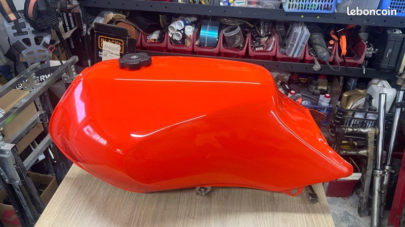 Réservoir Yamaha XJ 600 51J (image 2)