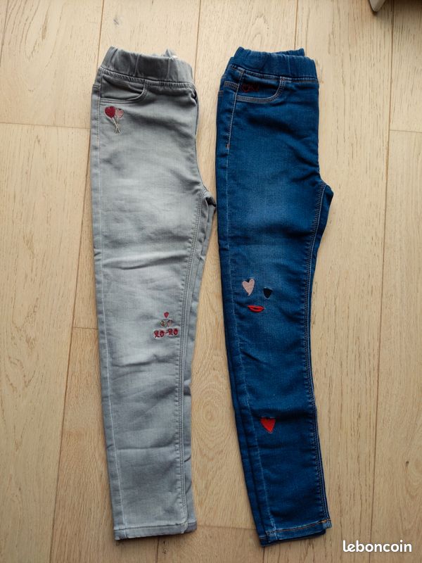 Lot pantalons 9ans (image 1)