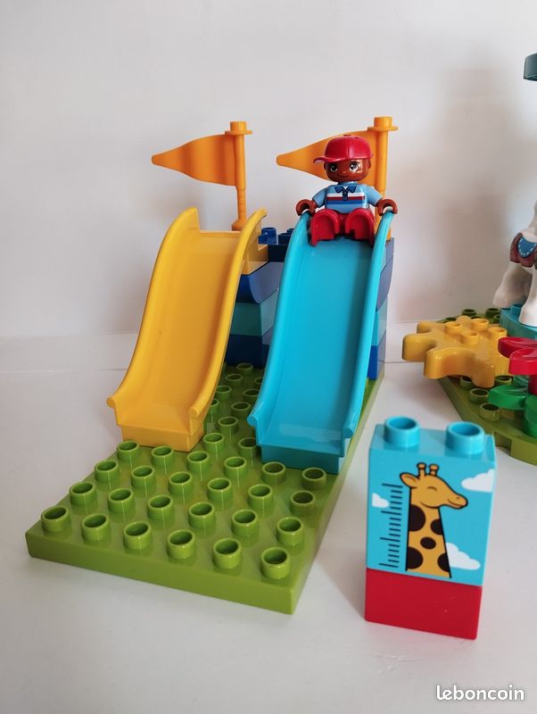 Lego Duplo "La fête foraine" état neuf avec notice (image 2)