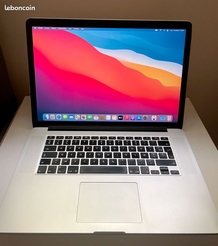 MacBook Pro Retina 15,4" i7 SSD 1To 2015 (image 1)