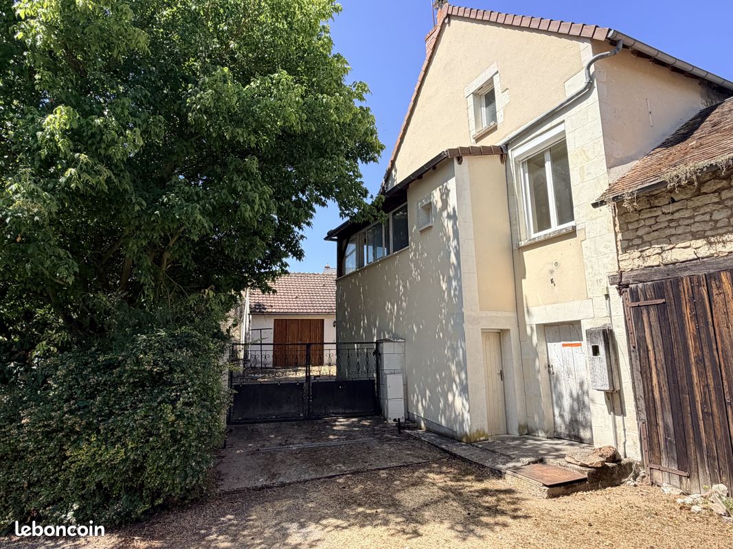 Maison 1 pièce 38 m² · à Naintré · 38 m² · 71 500 €