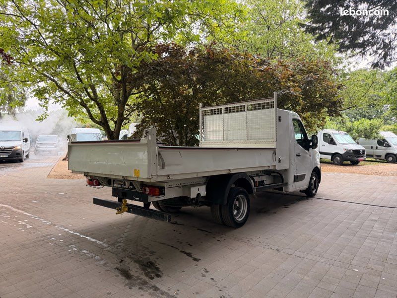 Renault Master Benne Basculante RJ 3.5t dCi 145 + Coffre arrière 2021 – photo 4