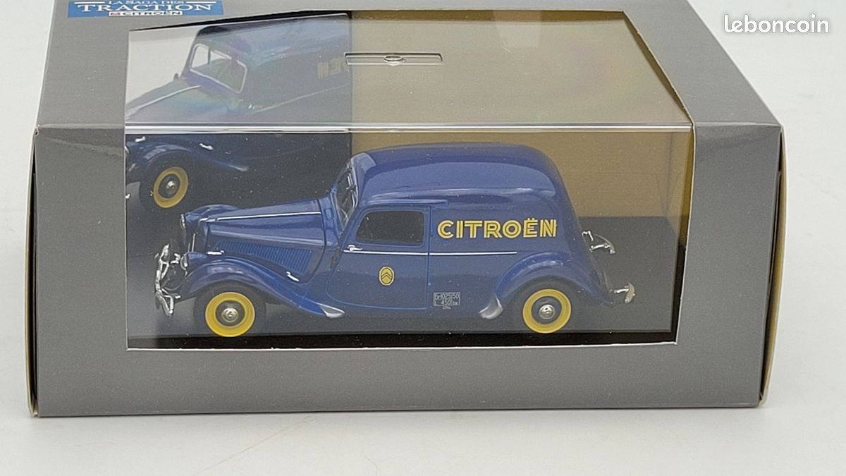 110+ Citroën Traction Avant Photos, taleaux et images libre de droits