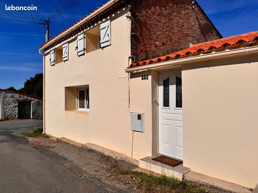 Maison 4 pièces 124 m² · à Sainte-Foy · 124 m² · 325 400 €