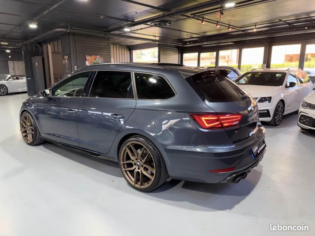 SEAT LEON SEAT ST - CUPRA R - 4 DRIVE - TOIT OUVRANT - SUIVI SEAT - SIEGES CH. - 300 ch (image 5)