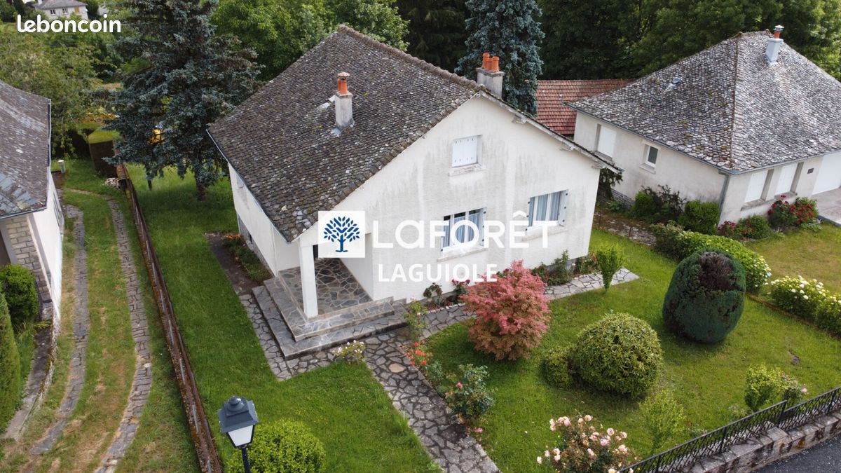 Maison 3 pièces 71 m² · à Montsalvy · 71 m² · 130 000 €
