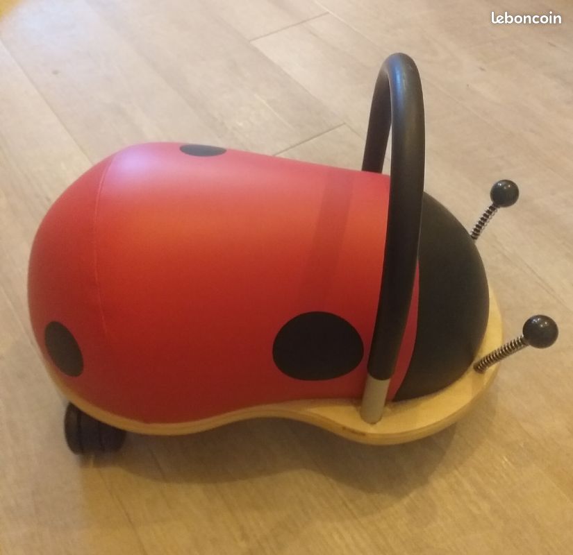 Bug Coccinelle Trotteur Multidirectionnel Porteur En Bois Bebe
