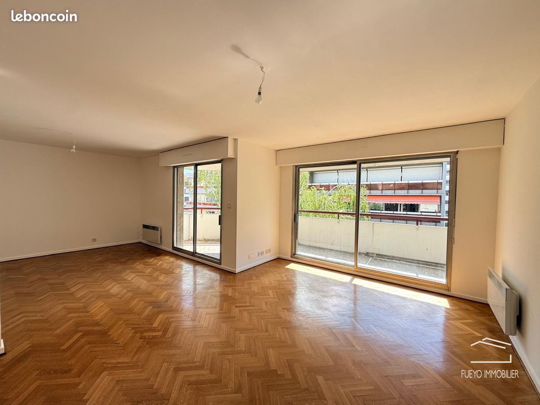 Appartement 5 pièces 109 m² · à Clermont-Ferrand · 109 m² · 279 900 €
