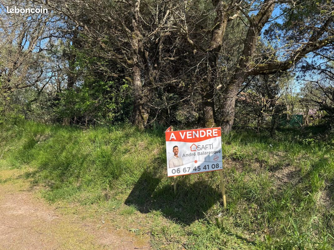 Maison 662 m² · à Les Sables-d'Olonne · 662 m² · 184 000 €